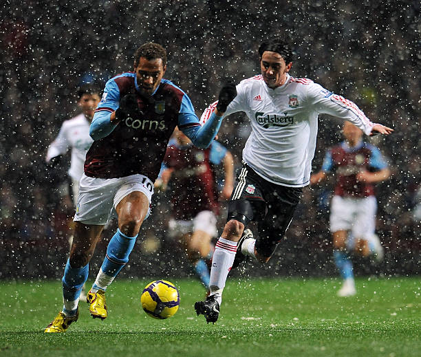 现里维斯在 现里维斯在