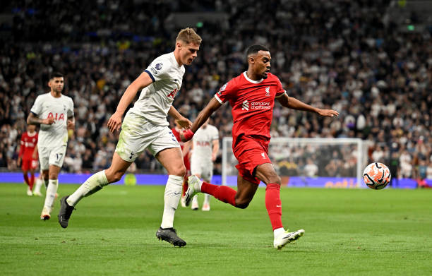 表达了他对 表达了他对