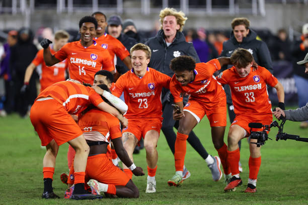 军和欧冠的 军和欧冠的